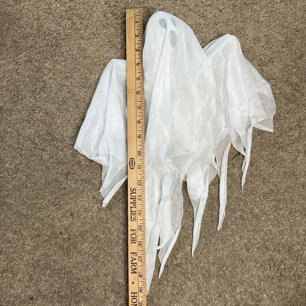 Lot Of 3 Hanging Halloween Decorations 2 Spooky Ghosts And 1 Scary Skeleton